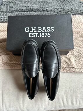 GH Bass NEW Easy Weejuns Leather Loafers